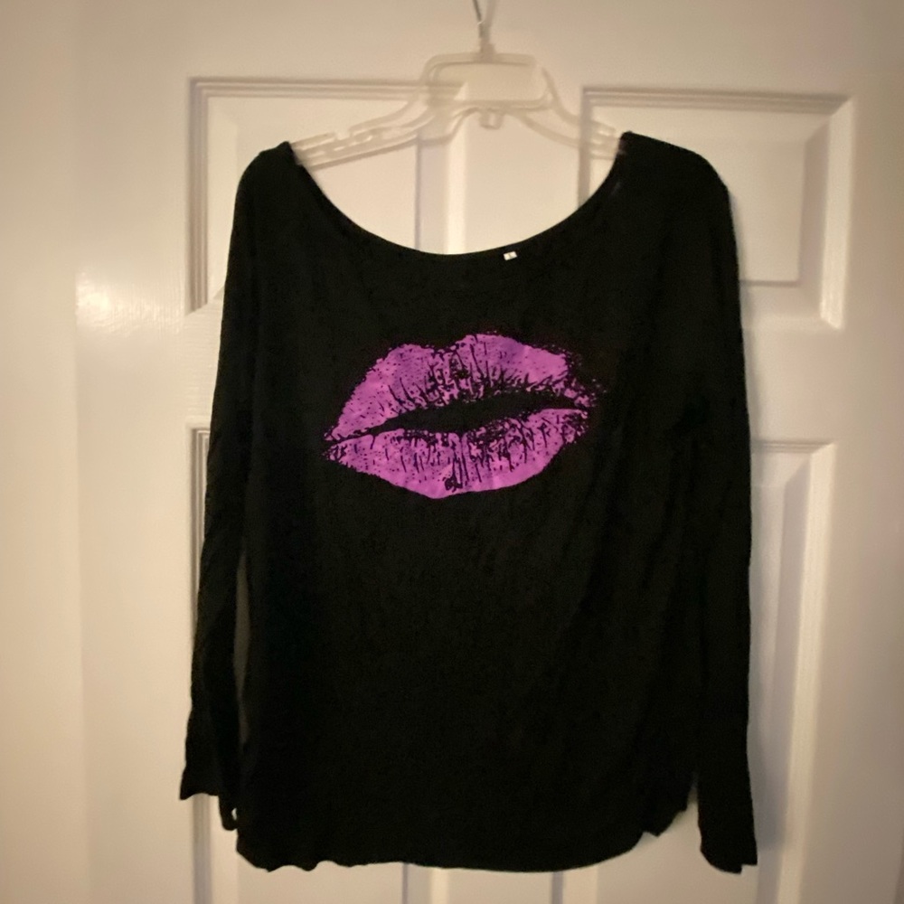 Women top